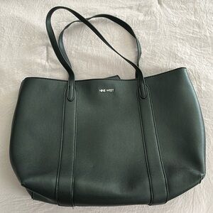 Nine West Purse in black